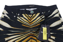 Load image into Gallery viewer, 新品未使用 Roberto Cavalli ロベルトカバリ デニムパンツ テーパード Ray of Gold print コットン エラステン ブラック サイズ42 中古 4b003995