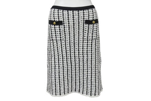 Very Good Condition CHANEL BOUTIQUE Chanel Boutique Tweed Knit Skirt Black White Bottoms Coco Button Coco Mark Logo Used 4b004015
