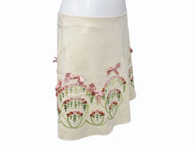 画像をギャラリービューアに読み込む, Christian Dior クリスチャンディオール スカート 花柄 2A12033120 サイズ8 ガリアーノ期 刺繍 ベージュ 中古 4b004027