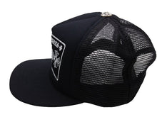 画像をギャラリービューアに読み込む, 新品未使用 CHROME HEARTS クロムハーツ トラッカーキャップ ONE SIZE CHプラス クロスボールボタン メッシュ パリ限定 ブラック 中古 4b004046