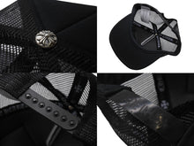 画像をギャラリービューアに読み込む, 新品未使用 CHROME HEARTS クロムハーツ トラッカーキャップ ONE SIZE CHプラス クロスボールボタン メッシュ パリ限定 ブラック 中古 4b004046
