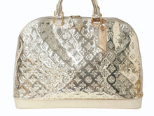 Load image into Gallery viewer, LOUIS VUITTON ルイヴィトン アルマGM ハンドバッグ M95274 モノグラム ミロワール ゴールド金具 美品 中古 4b004088