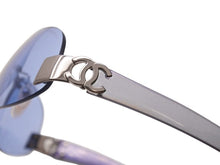 Load image into Gallery viewer, 極美品 CHANEL シャネル リムレスサングラス ココマーク 4037 イタリア製 メタル プラスチック ブルー シルバー金具 サイズ59□15 中古 4b004095