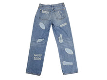 Load image into Gallery viewer, CHANEL シャネル デニムパンツ ジーンズ P61828V47197 サイズ36 パッチデザイン インディゴブルー ココマーク 美品 中古 4b004096