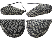 画像をギャラリービューアに読み込む, ChristianDior クリスチャンディオール トロッター サドルポーチ ロゴ ハンドバッグ 総柄 ブラック シルバー金具 MC1002 美品 中古 4b004102