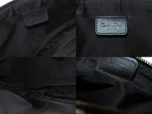 画像をギャラリービューアに読み込む, ChristianDior クリスチャンディオール トロッター サドルポーチ ロゴ ハンドバッグ 総柄 ブラック シルバー金具 MC1002 美品 中古 4b004102