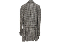 画像をギャラリービューアに読み込む, CHANEL シャネル ジャケット ココボタン ツイード 01A P18117V10417 レーヨン ウール ホワイト ブラウン サイズ40 美品 中古 4b004107