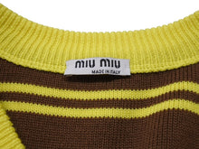 Load image into Gallery viewer, 極美品 MIUMIU ミュウミュウ ニット ベスト ロゴ ボーダー ウール イエロー ブラウン マルチカラー 中古 4b004108