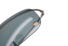 Load image into Gallery viewer, CHANEL シャネル リムレス サングラス アイウェア 4043-B c.124/7G 120 ココマーク メタル シルバー 美品 中古 4b004123