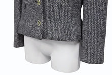 画像をギャラリービューアに読み込む, CHANEL シャネル ツイード ショートジャケット P18353V10570 サイズ40 ココマークボタン マルチカラー 美品 中古 4b004127
