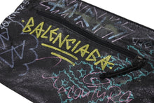 画像をギャラリービューアに読み込む, BALENCIAGA バレンシアガ 18SS Graffiti Clutch Bag グラフィティ クラッチバッグ 459745 ブラック 良品 中古 4b004145