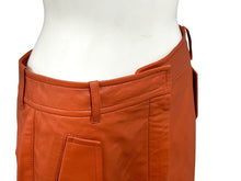 Load image into Gallery viewer, 新品未使用 ZIMMERMANN ジマーマン カーゴスカート スリット Illustration FW24 0726SF24 レザー オレンジ サイズ1 ゴールド金具 中古 4b004155