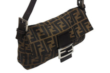 画像をギャラリービューアに読み込む, 極美品 FENDI フェンディ マンマバケット ワンショルダーバッグ ズッカ柄 キャンバス レザー ブラウン シルバー金具 中古 4b004168