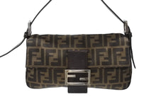 画像をギャラリービューアに読み込む, FENDI フェンディ マンマバケット ワンショルダーバッグ ズッカ柄 キャンバス レザー ブラウン シルバー金具 美品 中古 4b004170