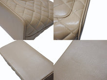 Load image into Gallery viewer, CHANEL シャネル 復刻トート トートバッグ A01804 7番台 ココマーク キャビアスキン ベージュ ゴールド金具 美品 中古 4b004174