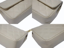 Load image into Gallery viewer, CHANEL シャネル ミニマトラッセ ショルダーバッグ チェーンショルダーバッグ 1番台 ラムスキン ベージュ ゴールド金具 美品 中古 4b004176