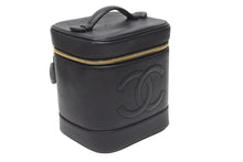 Load image into Gallery viewer, 極美品 CHANEL シャネル バニティ ハンドバッグ ブラック キャビアスキン 3番台 ココマーク ロゴ 小物入れ ゴールド金具 中古 4b004192
