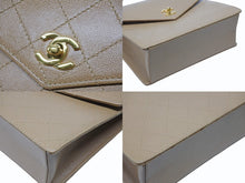Load image into Gallery viewer, CHANEL シャネル マトラッセ ハンドバッグ ココマーク 5番台 キャビアスキン ベージュ ゴールド金具 美品 中古 4b004220