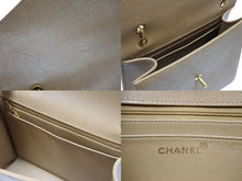 Load image into Gallery viewer, CHANEL シャネル マトラッセ ハンドバッグ ココマーク 5番台 キャビアスキン ベージュ ゴールド金具 美品 中古 4b004220