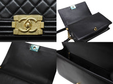 Load image into Gallery viewer, CHANEL シャネル ボーイシャネル 28 ラージ チェーン ショルダーバッグ 21番台 ラムスキン ブラック ゴールド金具 ココマーク 美品 中古 4b004232