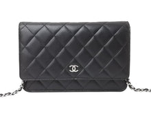 画像をギャラリービューアに読み込む, 極美品 CHANEL シャネル チェーンウォレット ショルダーバッグ ランダム番台 ココマーク ラムスキン キルティング ブラック 中古 4b004237