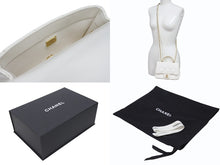 Load image into Gallery viewer, CHANEL シャネル トップハンドル ミニフラップ チェーンショルダーバッグ シャイニーカーフスキン ホワイト ゴールド金具 美品 中古 4b004238