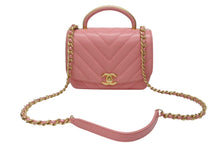Load image into Gallery viewer, CHANEL シャネル Vステッチ 2WAYバッグ ショルダーバッグ ハンドバッグ 29番台 ピンク ゴールド金具 美品 中古 4b004240