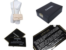 Load image into Gallery viewer, 極美品 CHANEL シャネル マトラッセ25 Wフラップ Wチェーンショルダーバッグ 13番台 キャビアスキン A1112 ベージュ ゴールド金具 中古 4b004244