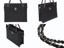 Load image into Gallery viewer, 極美品 CHANEL シャネル マトラッセライン チェーンショルダーバッグ キャビアスキン ブラック シルバー金具 中古 4b004247