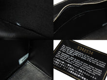 Load image into Gallery viewer, 極美品 CHANEL シャネル マトラッセライン チェーンショルダーバッグ キャビアスキン ブラック シルバー金具 中古 4b004247