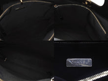 Load image into Gallery viewer, CHANEL シャネル3ココマーク シャネル31 ショルダーバッグ 28番台 ラムスキン ベルベット ブラック ゴールド金具 美品 中古 4b004261