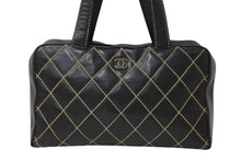 Load image into Gallery viewer, CHANEL シャネル ハンドバッグ ワイルドステッチ ブラック レザー A14692 シルバー金具 6番台 中古 4b004276