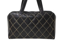 Load image into Gallery viewer, CHANEL シャネル ハンドバッグ ワイルドステッチ ブラック レザー A14692 シルバー金具 6番台 中古 4b004276