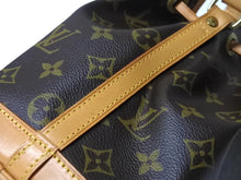 Load image into Gallery viewer, LOUIS VUITTON ルイヴィトン ミニノエ ハンドバッグ M42227 モノグラム PVC レザー ブラウン ゴールド金具 美品 中古 4b004278