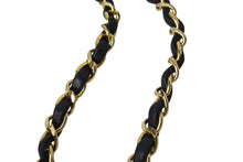 Load image into Gallery viewer, 極美品 CHANEL シャネル マトラッセ23 Wフラップ Wチェーンショルダーバッグ 2番台 ココマーク ラムスキン ブラック ゴールド金具 中古 4b004284
