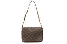 画像をギャラリービューアに読み込む, LOUIS VUITTON ルイヴィトン ミュゼットタンゴ ショルダーバック M51257 モノグラム ブラウン 美品 中古 4b004286