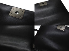 Load image into Gallery viewer, 極美品 CHANEL シャネル ボーイシャネル25 フルフラップ チェーンショルダーバッグ A67086 26番台 キャビアスキン ブラック 中古 4b004294