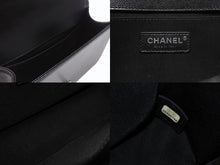 Load image into Gallery viewer, 極美品 CHANEL シャネル ボーイシャネル25 フルフラップ チェーンショルダーバッグ A67086 26番台 キャビアスキン ブラック 中古 4b004294