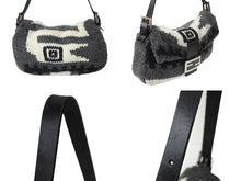 画像をギャラリービューアに読み込む, 極美品 FENDI フェンディ マンマバケット ウール ワンショルダーバッグ 16160590992 グレー ブラック ホワイト シルバー金具 中古 4b004311