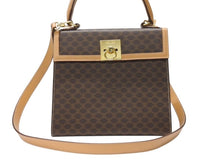 画像をギャラリービューアに読み込む, CELINE セリーヌ ハンドバッグ セリーヌ マカダム 2WAY バッグ ブラウン レザー ゴールド金具 美品 中古 4b004320