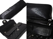 Load image into Gallery viewer, CHANEL シャネル ココマーク チェーンショルダーバッグ Wフラップ 23 6番台 ブラック レザー シルバー金具 美品 中古 4b004324