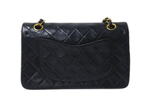 Load image into Gallery viewer, 極美品 CHANEL シャネル マトラッセ23 Wフラップ Wチェーンショルダーバッグ 2番台 ココマーク ラムスキン ブラック ゴールド金具 中古 4b004326