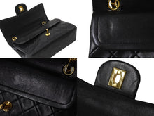 Load image into Gallery viewer, CHANEL シャネル マトラッセ２３ ココマーク チェーンショルダー ブラック ラムスキン ゴールド金具 1番台 美品 中古 4b004327