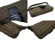 画像をギャラリービューアに読み込む, FENDI フェンディ マンマバケット ワンショルダーバッグ ズッカ柄 イタリア製 ベージュ ブラウン ブラックメタル金具 美品 中古 4b004330