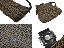 画像をギャラリービューアに読み込む, FENDI フェンディ マンマバケット ワンショルダーバッグ ズッカ柄 イタリア製 ベージュ ブラウン ブラックメタル金具 美品 中古 4b004330