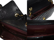 Load image into Gallery viewer, CHANEL シャネル ミニマトラッセ ココマーク チェーンショルダー ブラック ラムスキン A01163 ゴールド金具 美品 中古 4b004334