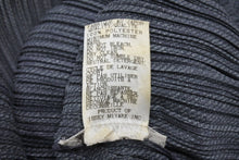 画像をギャラリービューアに読み込む, 極美品 ISSEY MIYAKE イッセイミヤケ PLEATS PLEASE プリーツプリーズ タンクトップ ノースリーブ PP04-JK200 サイズ4 グレー 中古 4b004360