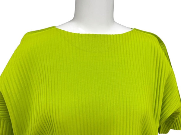 me ISSEY MIYAKE ミー イッセイミヤケ プリーツ カットソー MI92KK616 グリーン ポリエステル 美品 中古 4b004376