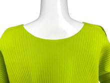 画像をギャラリービューアに読み込む, me ISSEY MIYAKE ミー イッセイミヤケ プリーツ カットソー MI92KK616 グリーン ポリエステル 美品 中古 4b004376
