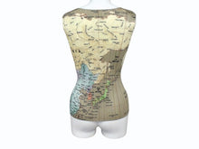 Load image into Gallery viewer, 極美品 ISSEY MIYAKE イッセイミヤケ PLEATS PLEASE プリーツプリーズ World Map Shirt タンクトップ PP81-JK591 サイズ3 中古 4b004372